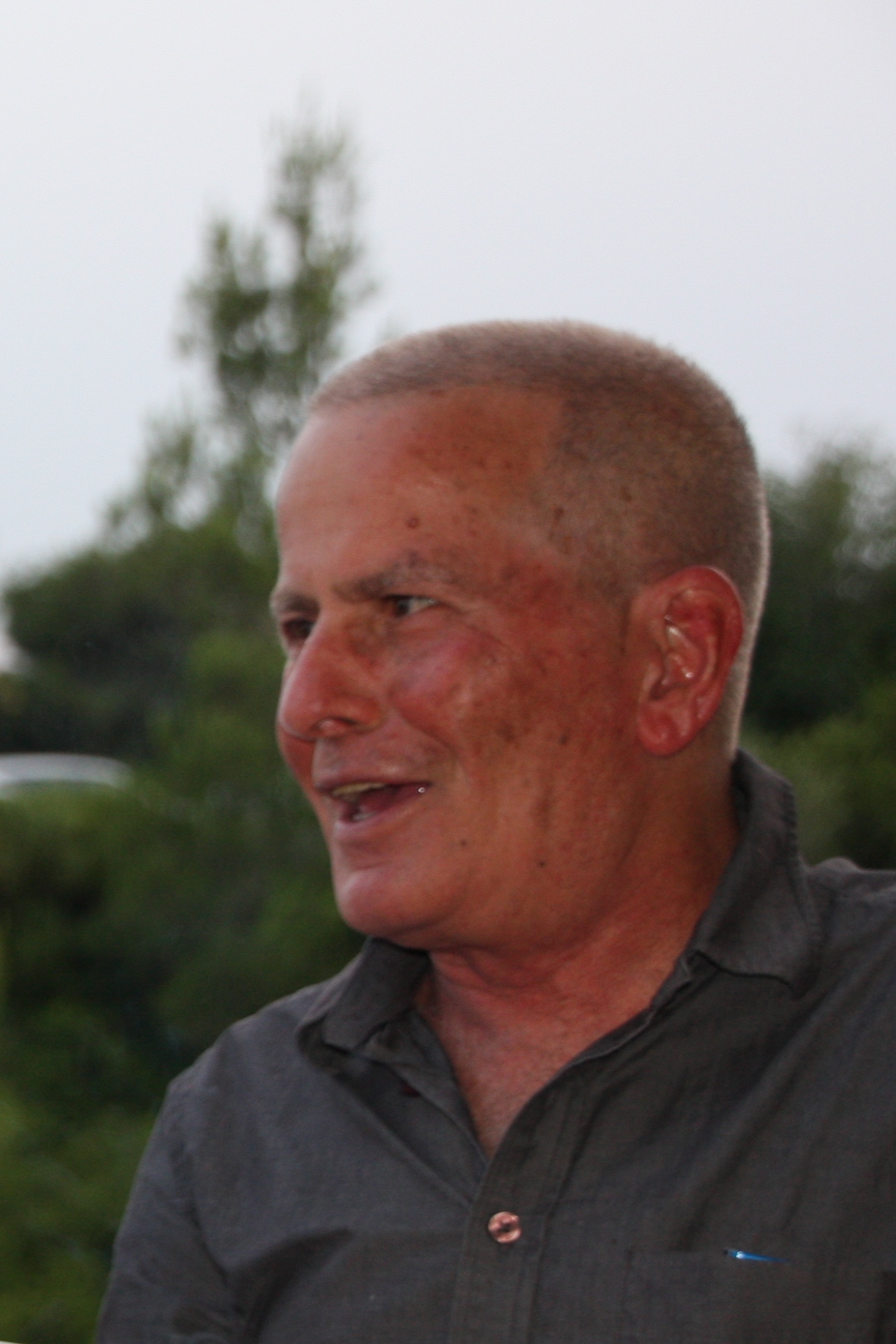 20130529 arik portrait